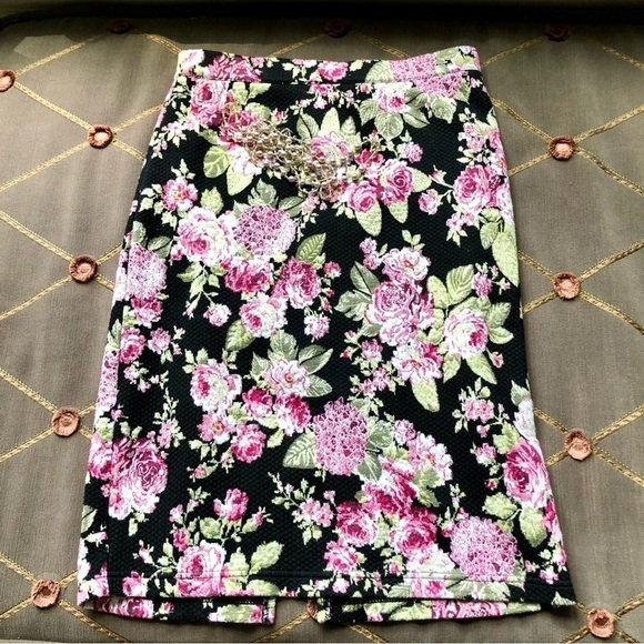 Anthropologie Maeve Skirt Knit Floral Pencil Roses (S) - Picture 6 of 9